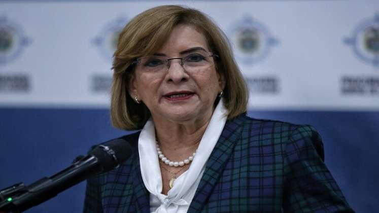 Procuradora defiende su atribución de suspender alcaldes de sus funciones