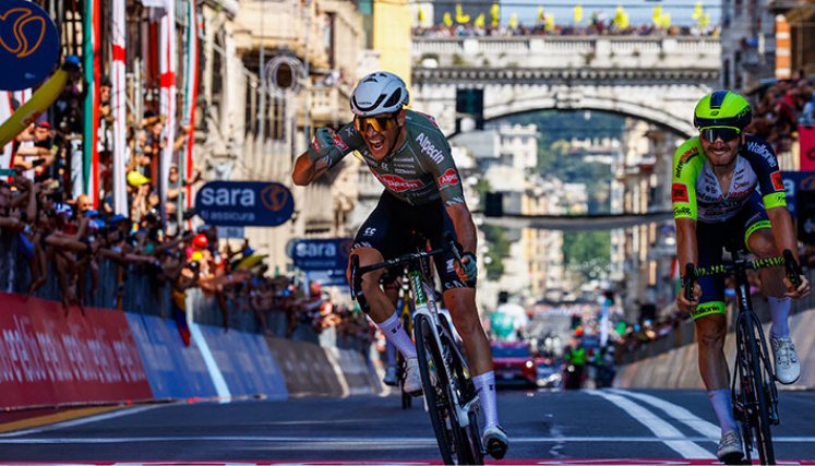 Stefano Soldani, ganador de la etapa 12 del Giro de Italia 2022. 