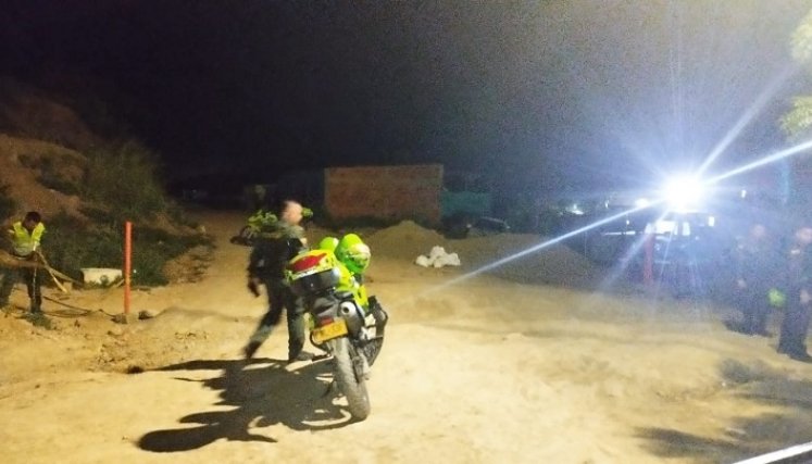 Policía en Alfonso Gómez.