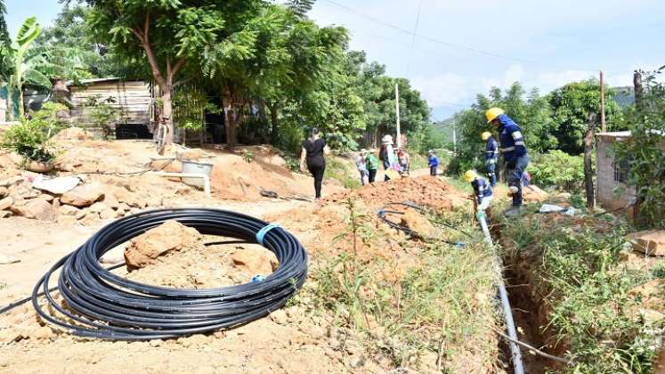 Barrios La Flor y Alfonso  Gómez tendrán agua potable