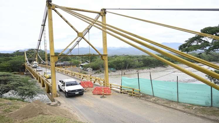 Transportadores temen colapso del puente Mariano Ospina