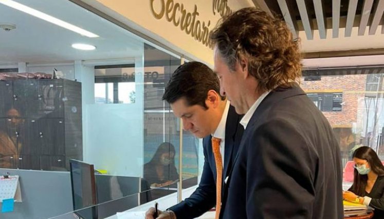 Fico amplia denuncia contra Petro