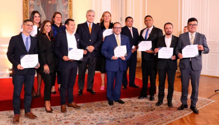 Silvano Serrano recibió reconocimiento