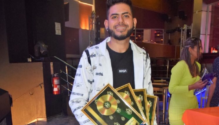 Cucuteño gana cuatro premios en Panamá