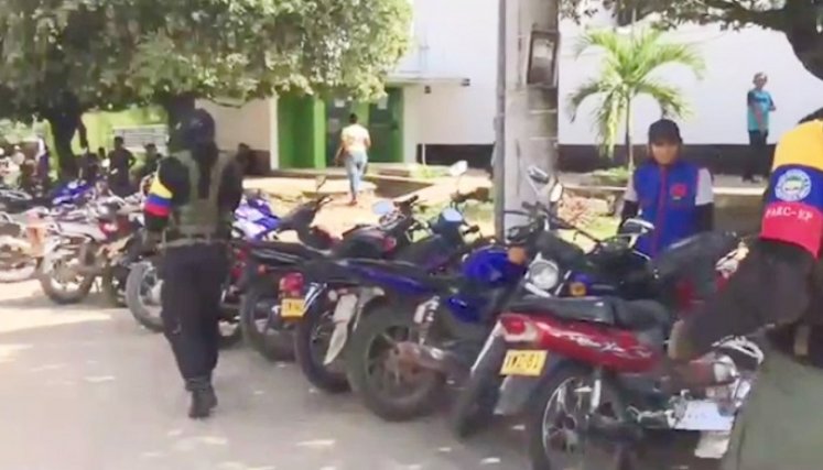 Disidencia del Frente 33 de las Farc saludó a los mototaxistas.