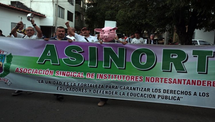 Foro expondrá grave peligro que afrontan maestros en el Catatumbo