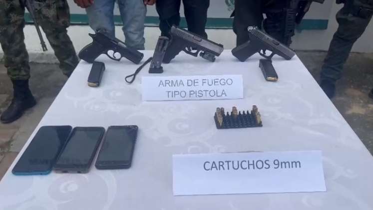 Incautaron armas, celulares, motocicletas y proveedores.