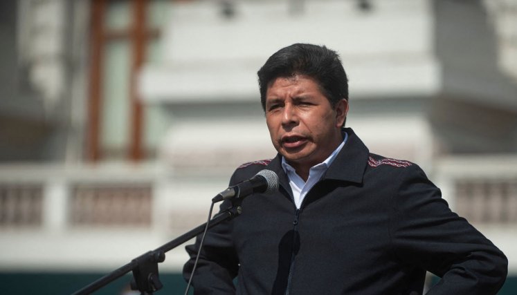 Presidente de Perú será investigado por presunto tráfico de influencias