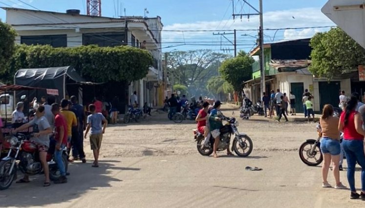 La mañana del sábado, unos soldados encontraron un artefacto explosivo en el casco urbano de Tibú.