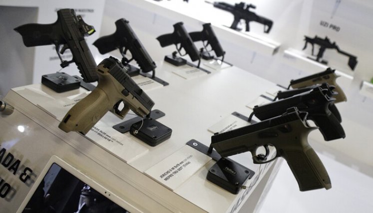 Uso de armas en Canadá