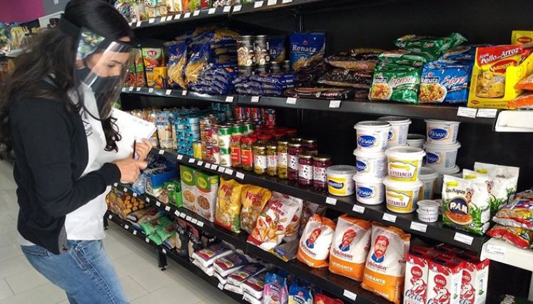 Los productos colombianos, llevados como contrabando, compiten de manera desleal en Venezuela con productos nacionales. / Foto: Archivo La Opinión
