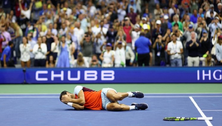Carlos Alcaraz el sus 19 es ek nuevo número uno mundial de la ATP.