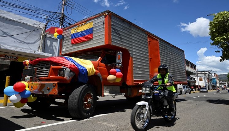 Gremios reaccionan a la reapertura de frontera