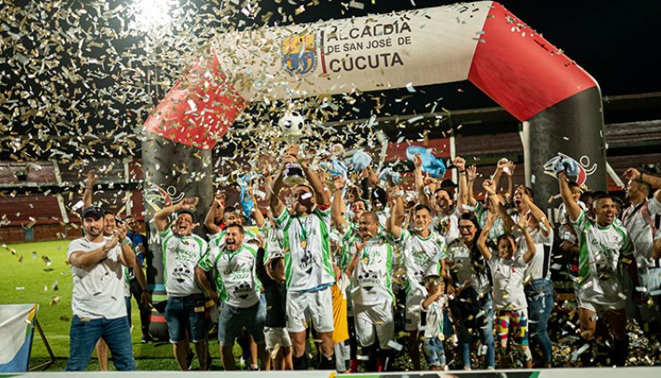 Divina Pastora, campeón del Interbarrios.
