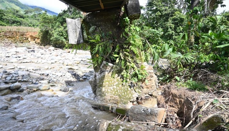 Encendidas se encuentran las alarmas ante las grandes precipitaciones de los últimos días. Los alcaldes han declarado la calamidad pública para atender a los damnificados.