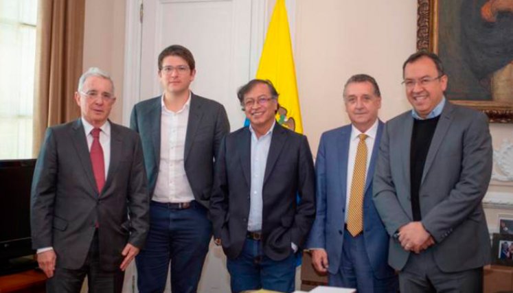 Álvaro Uribe y Gustavo Petro.