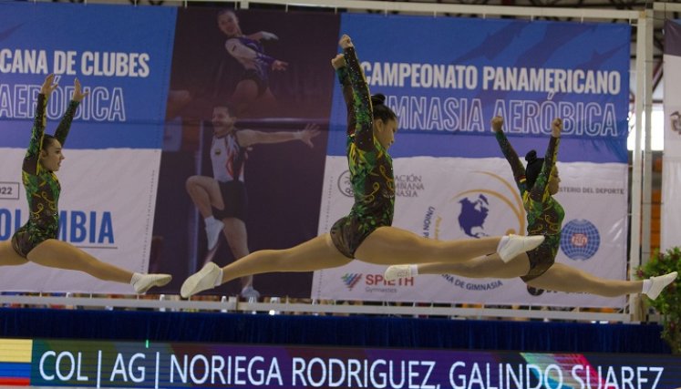 El semillero de gimnasia aeróbica mostraron toda su calidad en las competencias grupales. 