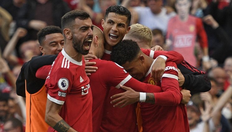El otrora glorioso Manchester United pasa por uno de los peores momentos de su historia deportiva en la Liga Premier.