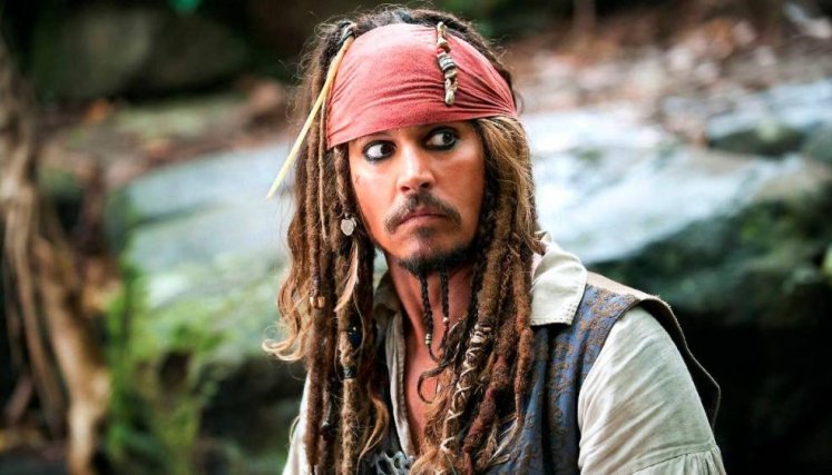 Johnny Depp como Jack Sparrow