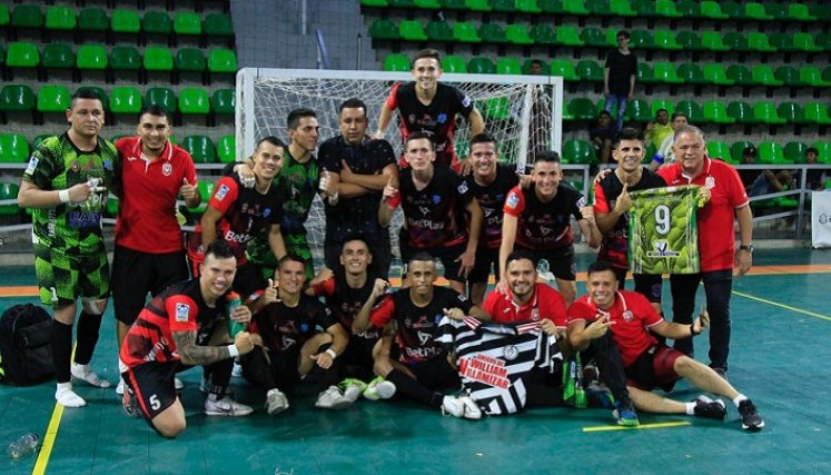 El quinteto de futsal Estrellas del Deporte tuvo una excelente campaña en la Liga profesional 2022.