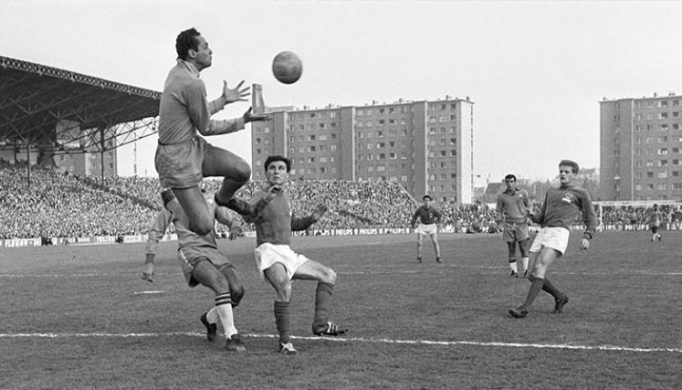 Hace 53 años: el día que Pelé “detuvo” una guerra
