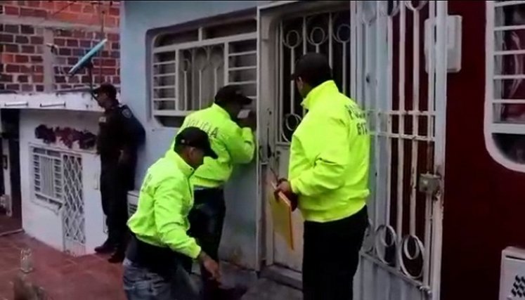 Algunos residentes de ese sector están desesperados por los habitantes de calle, la venta de droga y los robos.