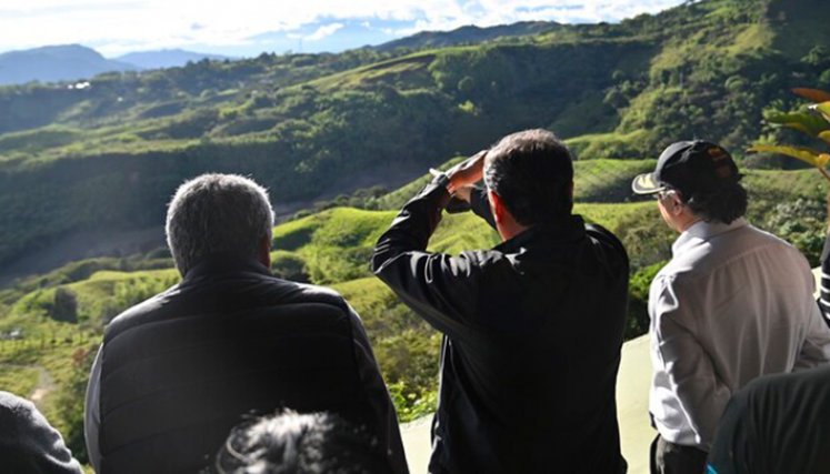 El presidente de Colombia, Gustavo Petro, en el municipio de Rosas, Cauca.