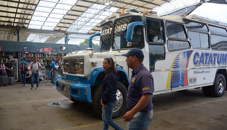 Hacia al Catatumbo, no todas las empresas del terminal de Cúcuta han actuliazado sus tarifas./ Fotos Leonardo Favio Oliveros-La Opinión