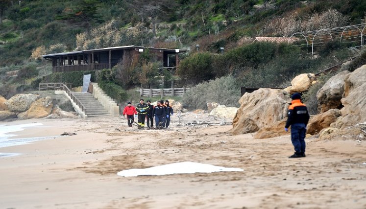 Muerte de migrantes por naufragio en Italia