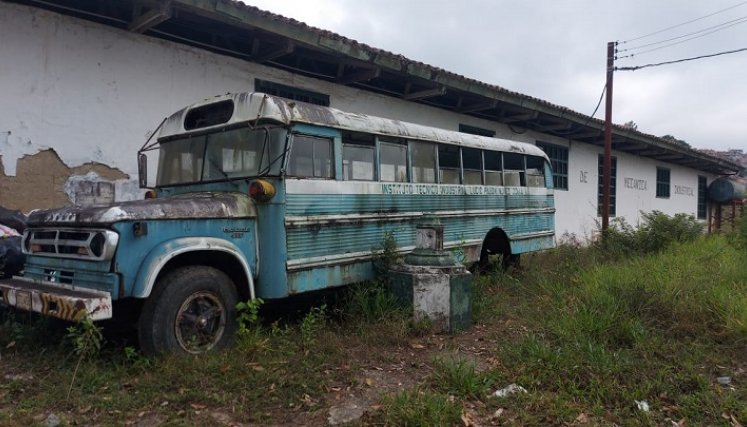 Particulares se apropiaron de buena parte de la antigua sede del Instituto Técnico Industrial de Ocaña.