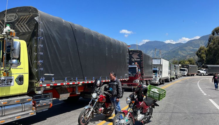 ¿Seguirá el bloqueo en la vía Cúcuta - Pamplona?