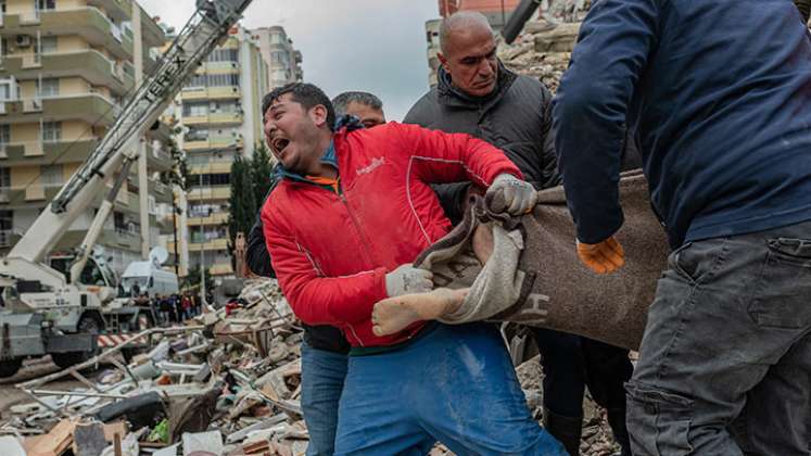 Un poderoso sismo causa más de 2.600 muertos en Turquía y Siria./Foto: AFP