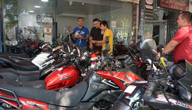 Con presentar la cédula, una cuota inicial cercana a $1 millón y una buena vida crediticia, se puede comprar moto. / Foto Leonardo Favio Oliveros/La Opinión