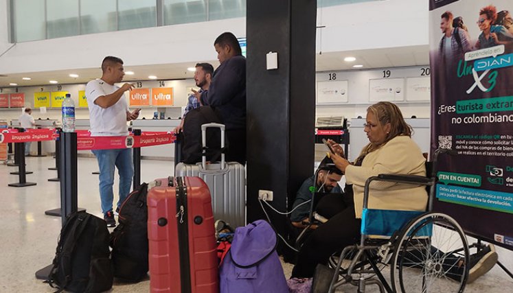 Muchos de los pasajeros que llegaron al aeropuerto Camilo Daza procedían de Venezuela. Foto Leonardo Favio Oliveros/La Opinión