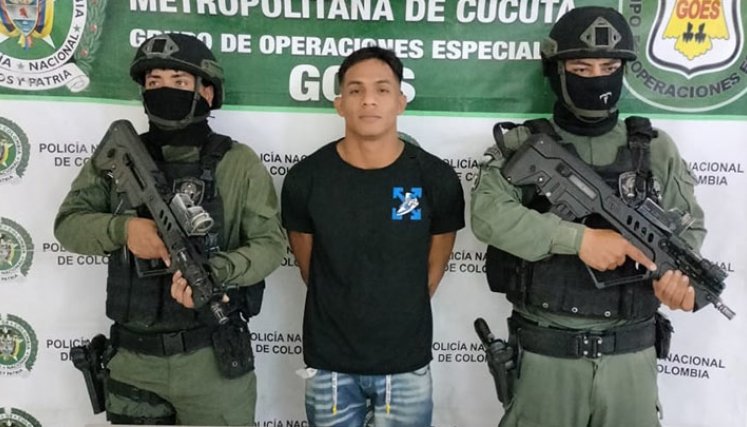 Capturado por portar una granada