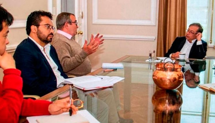 Gustavo Petro y Rodrigo Londoño 