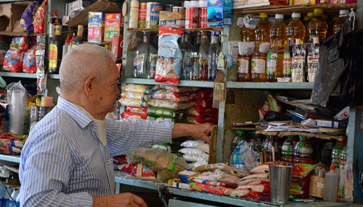 Algunos tenderos de Cúcuta manifestaron que sus ventas se redujeron a la mitad. Foto Leonardo Favio Oliveros/La Opinión