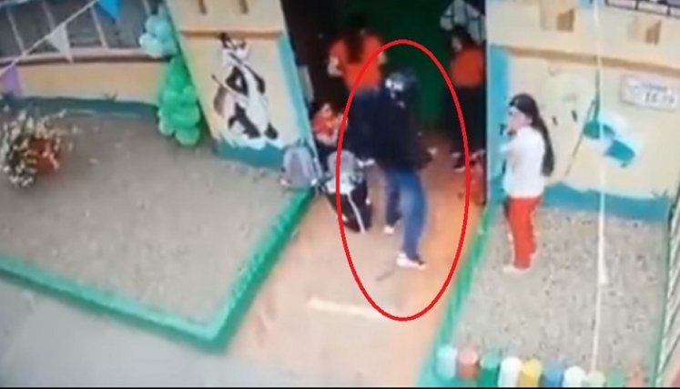 Atemorizados resultaron los docentes de un jardín infantil ubicado en la avenida 1E con calle 18, del barrio Caobos, 