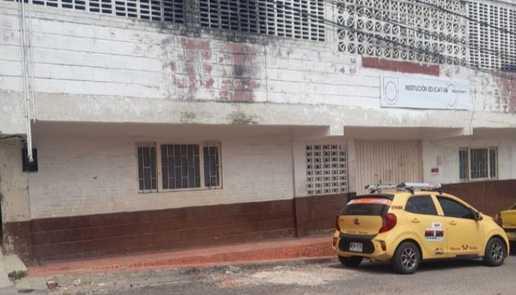 Piden revisión técnica para colegio de El Contento. 