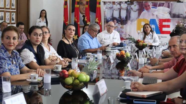 De la modalidad para preparar en el sitio se entregan 79.500 raciones, de ración industrializada, 21.500, y de la comida caliente transportada, 15 mil raciones./ Foto: Cortesía / La Opinión 