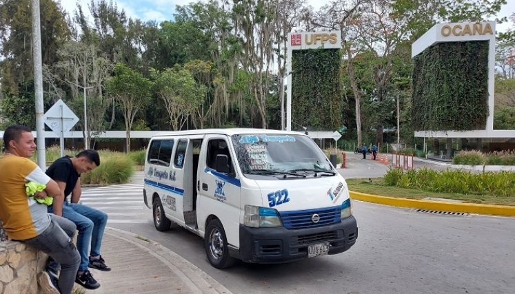 La Universidad Francisco de Paula Santander suscribió un convenio con empresas transportadoras./ Foto: Cortesía.