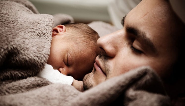 La reforma laboral busca llevar de 2 a 12 semanas la licencia de paternidad./ Foto Cortesía Pexels