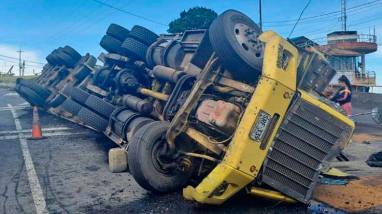 Accidente vía Pamplona 