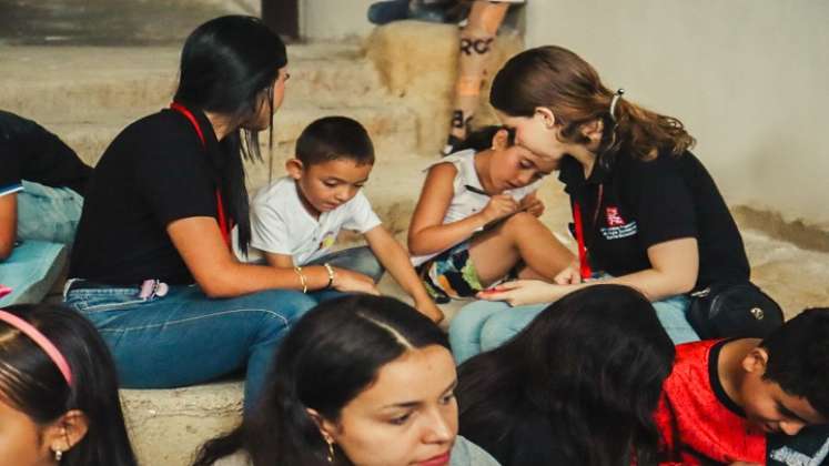 La universidad Francisco de Paula Santander, seccional Ocaña adelanta un programa de intervención social en las comunidades vulnerables. / Foto: Cortesía.