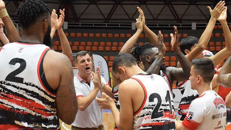 Manuel Córdoba, técnico de Motilones del Norte. 