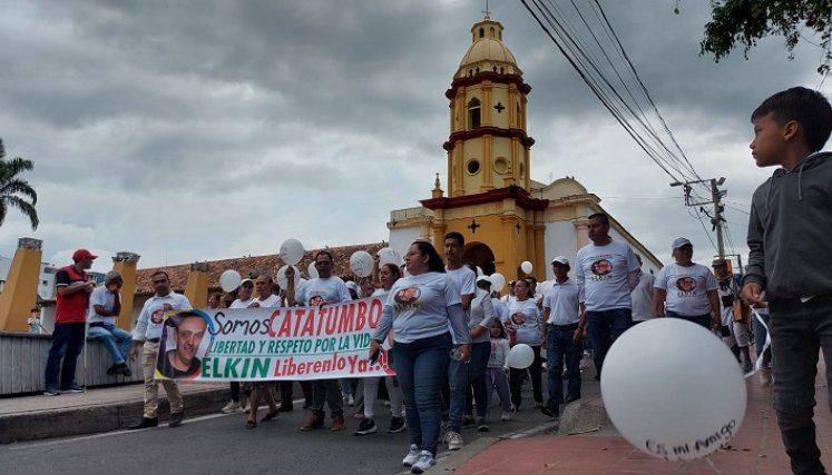 Durante la marcha en contra del secuestro y la extorsión solicitó a los violentos que cesen su accionar./ Foto: Cortesía.