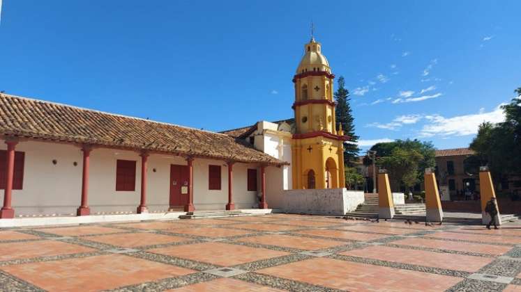 Increíble, habitantes en condición de calle hurtan la placa de la única mujer que estuvo en la Gran Convención de Ocaña./ Foto: Cortesía.