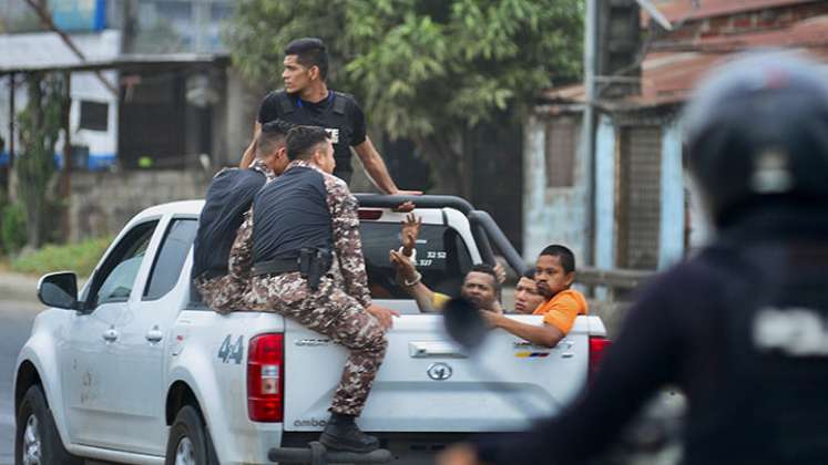 Enfrentamiento entre reclusos en Ecuador 