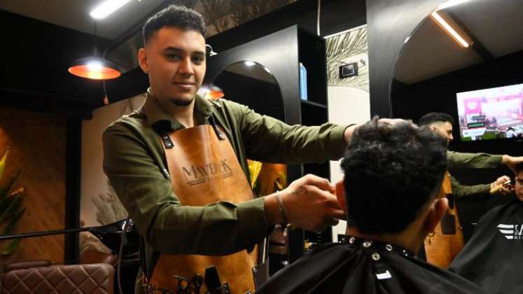 Con 21 años, Giorgo sueña con tener su propia marca de barberías y llegar a diferentes países de Latinoamérica. 