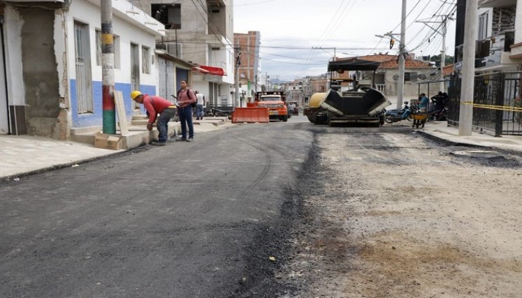 Sin embargo, algunos líderes comunales cuestionaron el grosor del material aplicado en la vía./ Foto: La Opinión